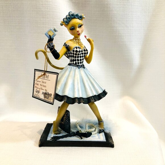 Margaret Le Van Alley Cats Figurine Daisy Doll - Picture 1 of 15